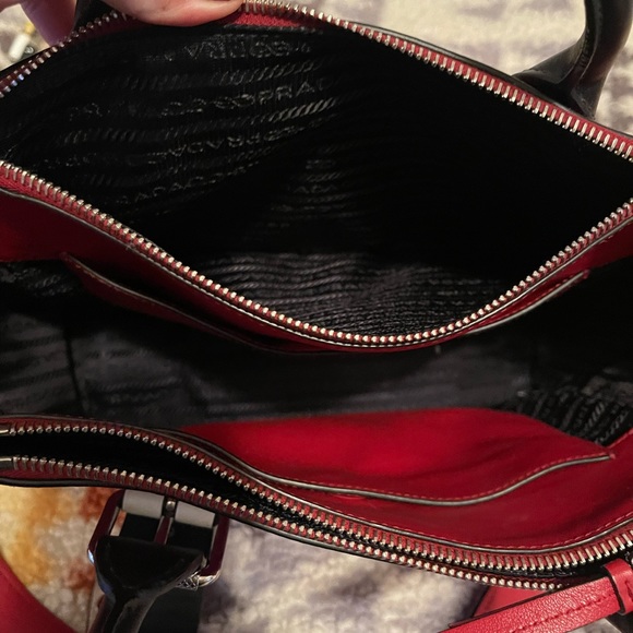 Prada Belted Concept Double Zip Tote Calfskin Small Red - Picture 9 of 12